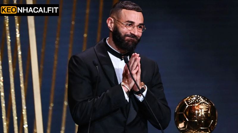 Karim Benzema - Cầu thủ nhận quả bóng vàng