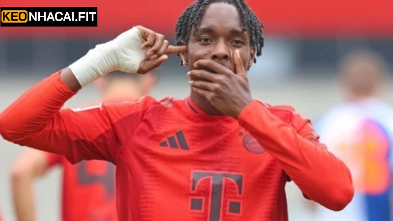 Nguyên nhân khiến Mathys Tel từ chối Tottenham Hotspur