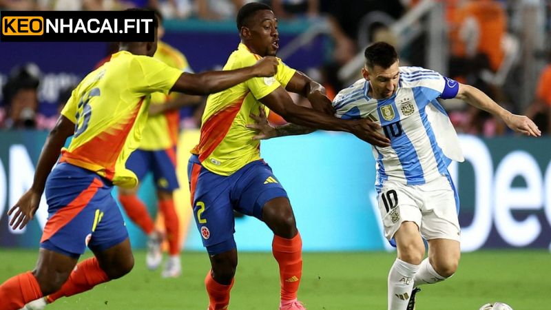 Đặt kèo ngay với xỉu góc hiệp 1 Argentina vs Colombia